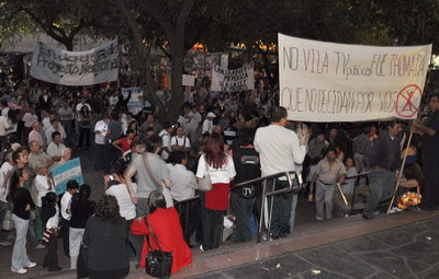 Marcha en tribunales mendocinos por la Ley de Medios