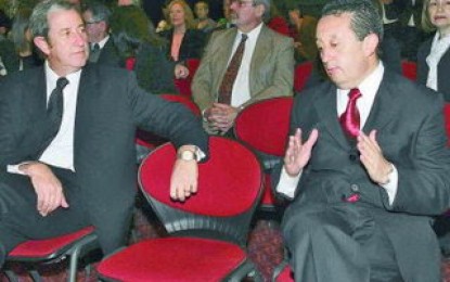 Los avatares de Jaque y de Cobos