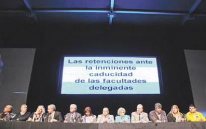Aunque la Rural crea que reemplaza al Congreso, el lugar de la política es otro