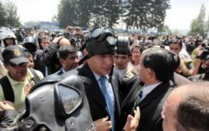 Declaración de Carta Abierta Mendoza respecto del intento de golpe en Ecuador y documento de la UNASUR