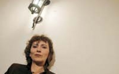 Servidores de dos patrones: burguesía e imperialismo