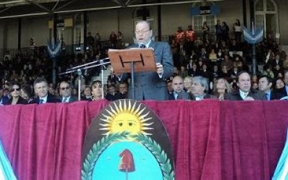 La Sociedad Rural mostró toros, vacas y candidatos políticos