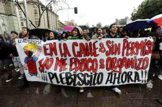 Chile: apoyemos la justa lucha de los estudiantes, profesores por una educación estatal, laica, gratuita y de calidad