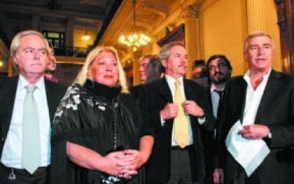 Las movidas de la oposición terminan casi siempre en fracasos