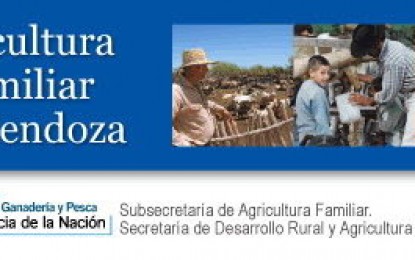 Entregan silos a agricultores familiares de Mendoza