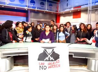 Mirá el video de estudiantes chilenos que tomaron canal de televisión el miércoles 26 de octubre