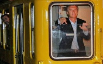 Disputas políticas por el subte, con el público muy damnificado