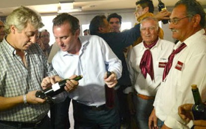 La provincia invierte $5 millones en una bodega de vino casero