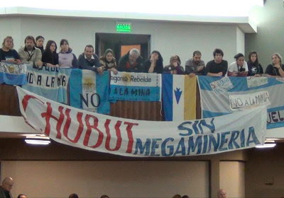 ¿Un freno a la megaminería?
