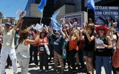 Corriente Causa Popular: “Acá sigue gobernando Cristina”