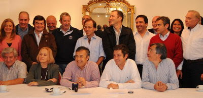 Frente a la “democratización de la justicia”, ni con unos ni con otros