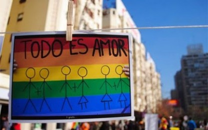 Chile impulsa la ley de matrimonio igualitario