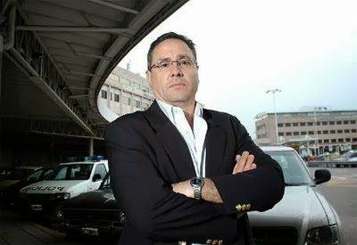Policía, política y mafias -III-