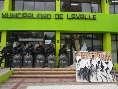 Cinco despidos podrían reavivar el conflicto con municipales