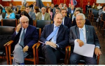 El salario de la democracia