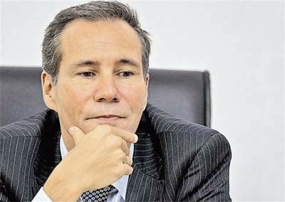 El fiscal camina