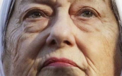 En Hebe mancillan el heroísmo de la mujer argentina contra la dictadura