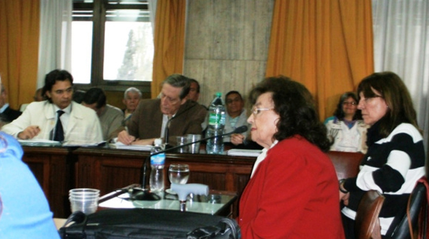 Audiencia 75: Persecuciones y atentado