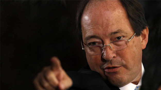 En 2008 Sanz pidió a funcionarios estadounidenses que aumentaran sus críticas al gobierno de Cristina