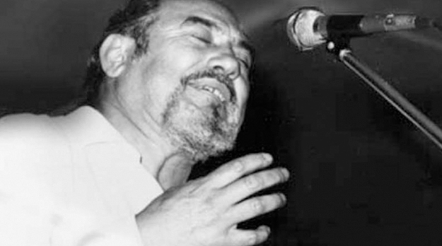 Tejada Gómez evocando a Ramón Ábalo en uno de sus poemas