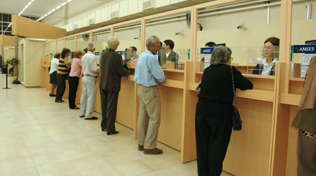 Ay abuelo de mi tierra …