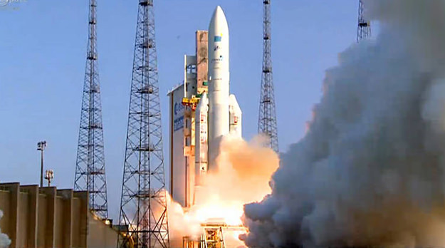 El ARSAT 2 fue lanzado con éxito al espacio desde la Guyana Francesa