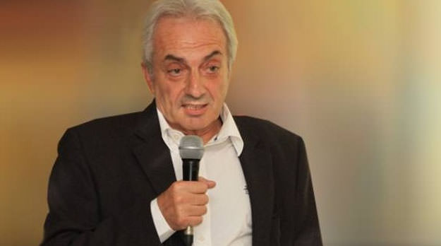 “Se la tienen que bancar”, dijo el nuevo director de YPF sobre los aumentos de tarifas en luz y gas