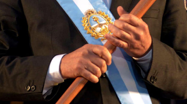 El rebenque del Señor Gobernador