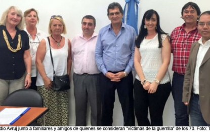 Macri se desmarcó también en DD.HH.: recibió a familiares de quienes se autodefinen como “víctimas de la guerrilla”