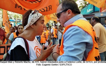 Impulsada por Cornejo, una fiscal imputó a tres líderes sindicales por la marcha de los estatales contra el ajuste y los despidos