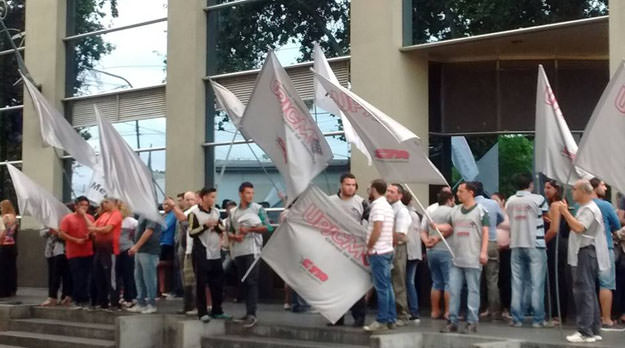 Ensayos para la privatización del Casino Provincial