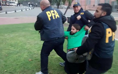 Detuvieron a 35 ambientalistas por protesta frente a Casa Rosada