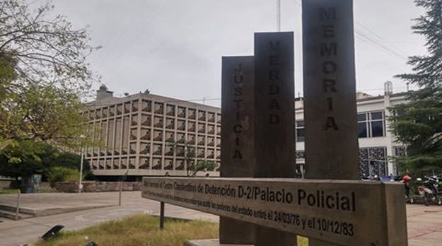 Ex D2: “No se trata de una discusión inmobiliaria”