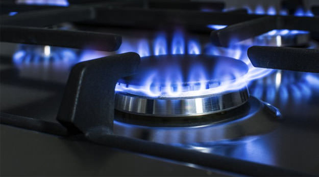 Tras el tarifazo, el gobierno propone pagar el gas en cuotas