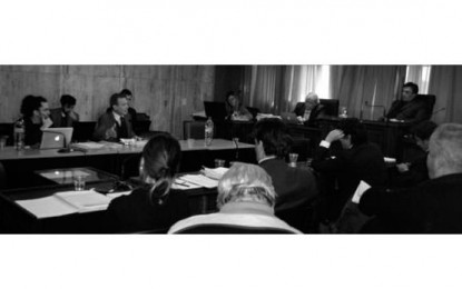 Audiencia 153 / 1976: Descenso de la juridicidad