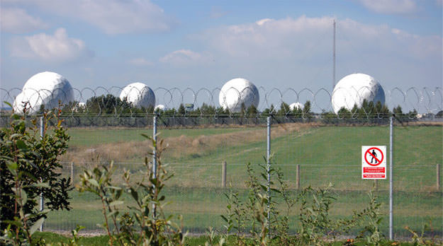 EEUU: nueva filtración de Snowden desentraña el misterio de una base militar de EEUU en Europa