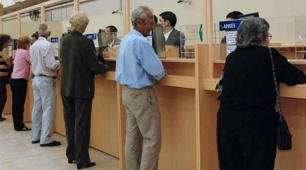 «Las jubilaciones quedaron 15 puntos por debajo de la inflación estimada»