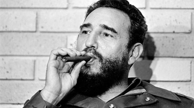Fidel: Tu estrella roja nos seguirá iluminando