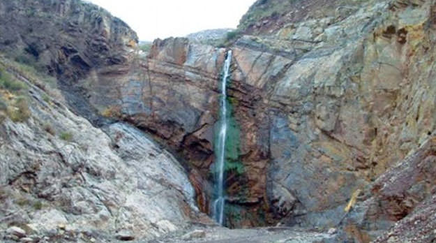 Para Yapura el agua pública es de los Vila y de un puñado de regantes