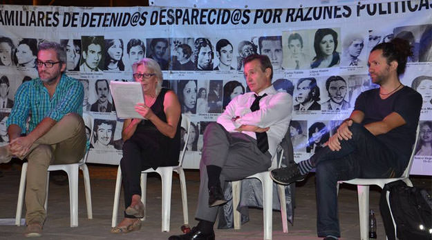 Están nerviosos: cada vez somos más