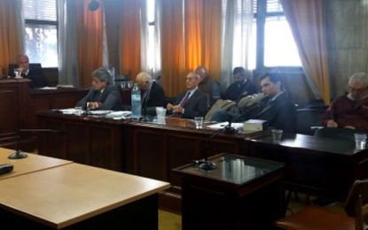 Audiencia 200: Problema de identificación