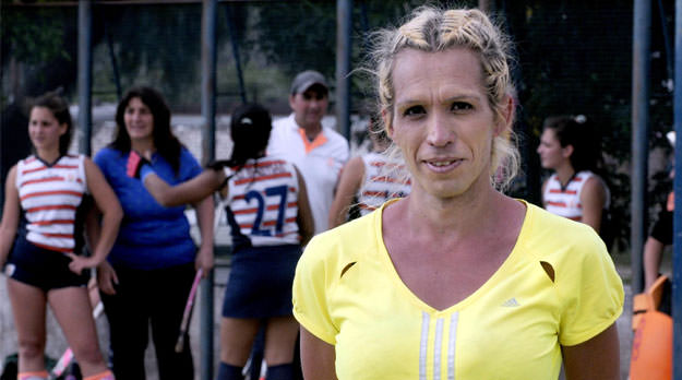 Otra jugadora de hockey trans que pudo disputar un partido oficial