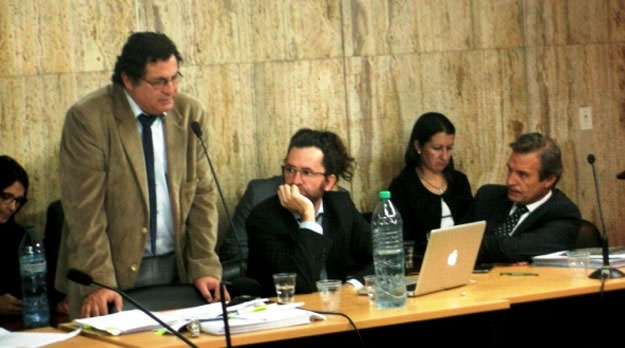 Audiencia 206: Absurdas pretensiones