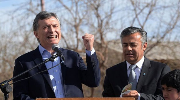 El gobernador Cornejo ¿es un alumno ejemplar o es un precursor?