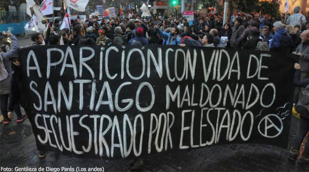 Cientos de mendocinos pidieron la aparición con vida de Santiago Maldonado