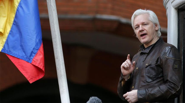 Assange «EEUU ha encontrado un nuevo Irak en Venezuela»