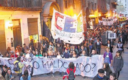 Miles de estudiantes recordaron la Noche de los Lápices