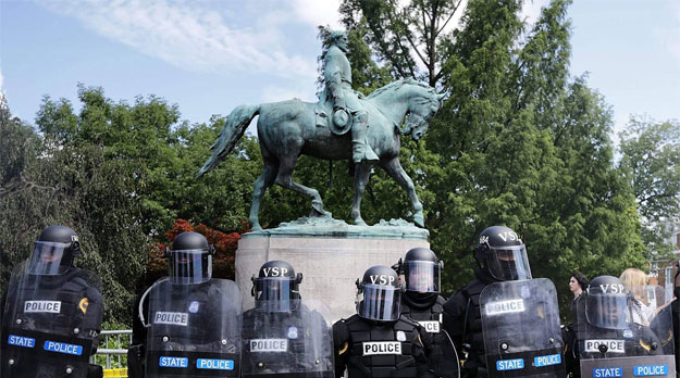 Detesto nuestros monumentos confederados, pero deberían permanecer