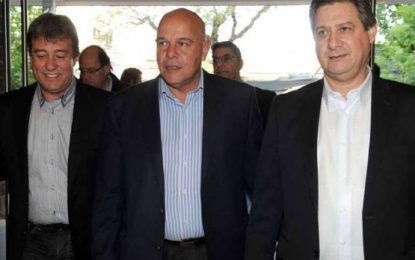 Escupirse al espejo