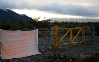 Por orden de Benetton la Policía de Chubut volvió a invadir la Pu Lof de Cushamen
